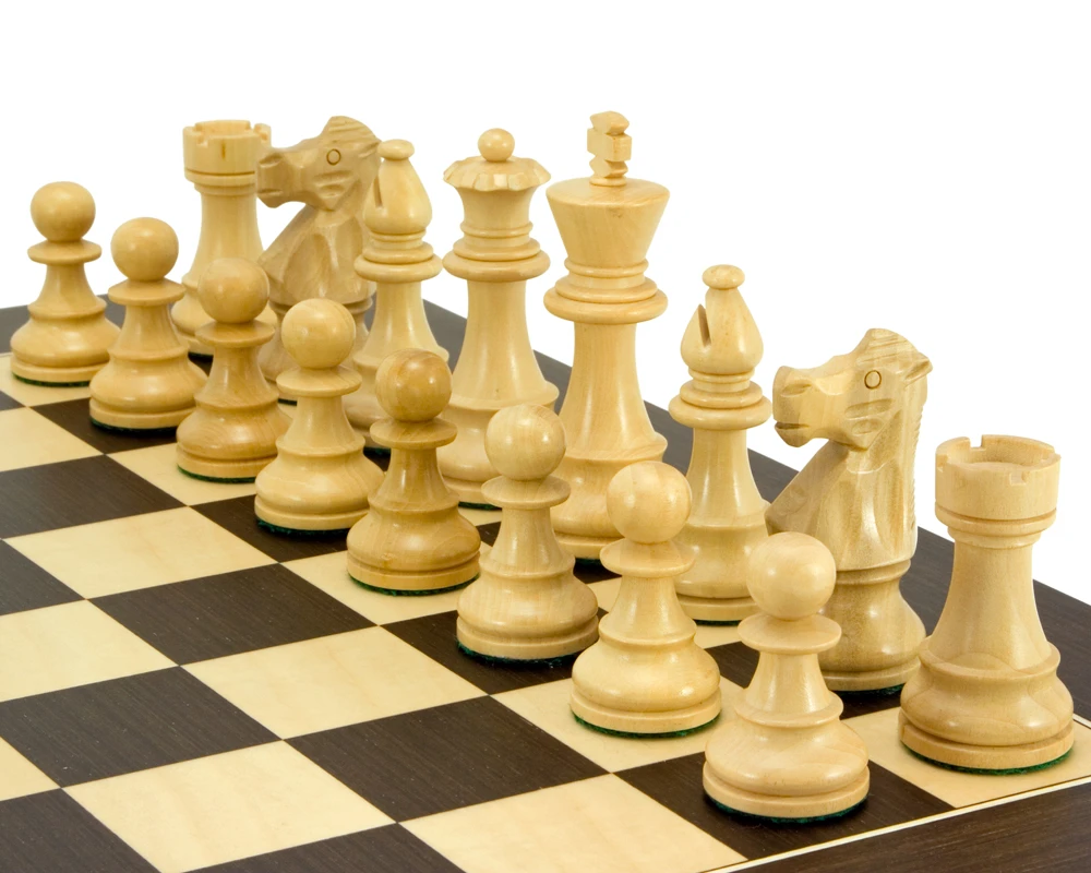 French Knight Rosewood Chess Set 4 French Knight Rosewood Chess Set - Image 4