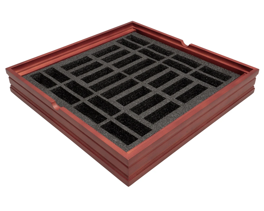 Italian Chess Piece Case And Board 4 Italian Chess Piece Case And Board - Image 4