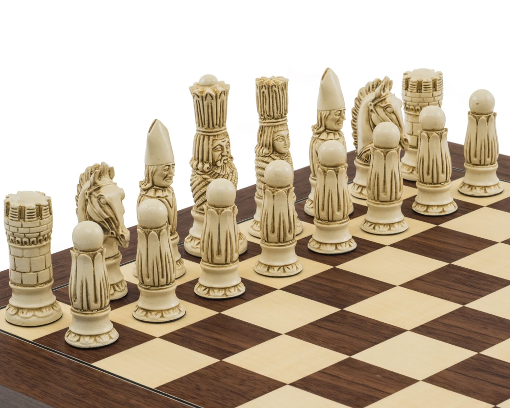 Berkeley Chess Victorian Cardinal Chess Men 5 Berkeley Chess Victorian Cardinal Chess Men - Image 5