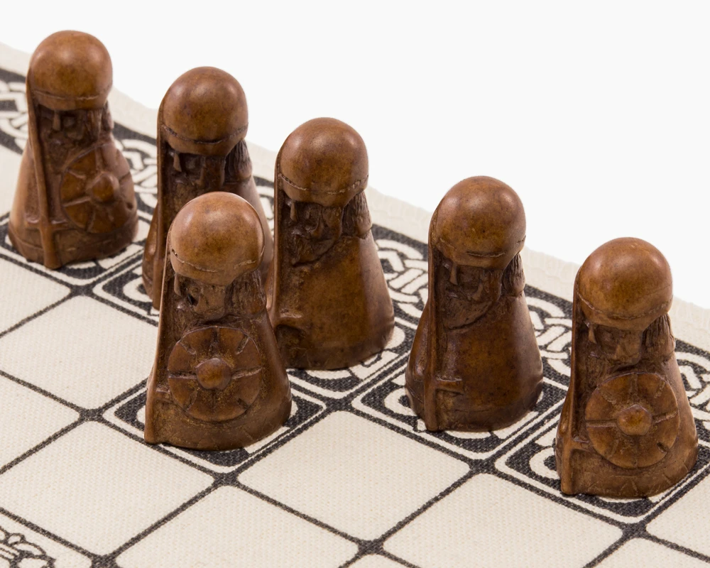 The Viking Game (Hnefatafl) 3 The Viking Game (Hnefatafl) - Image 3