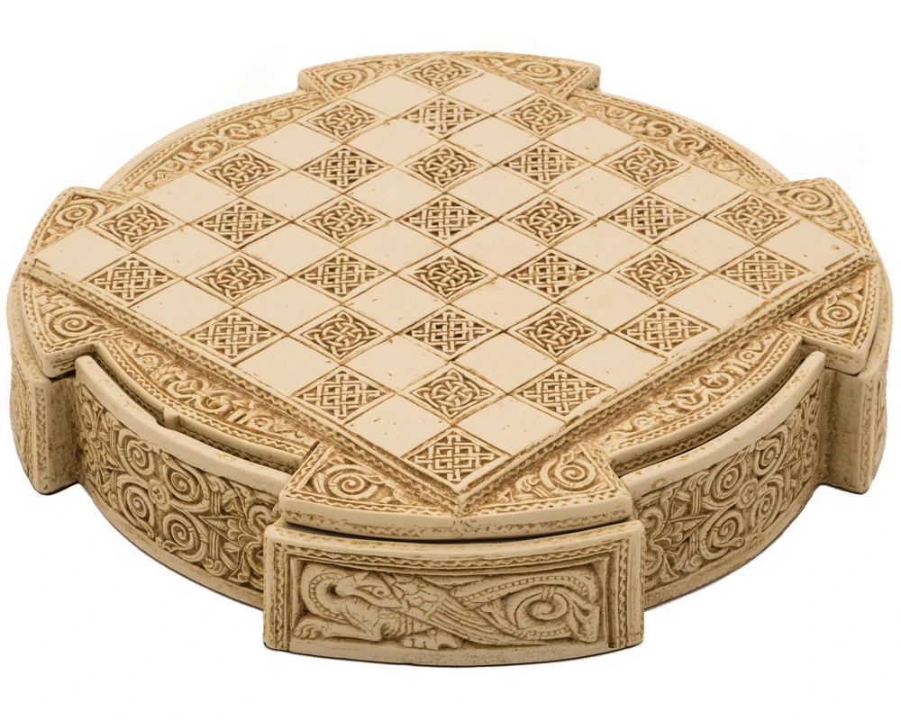 Isle Of Lewis Compact Celtic Chess Set 9 Inches In Ivory 2 Isle Of Lewis Compact Celtic Chess Set 9 Inches In Ivory - Image 2