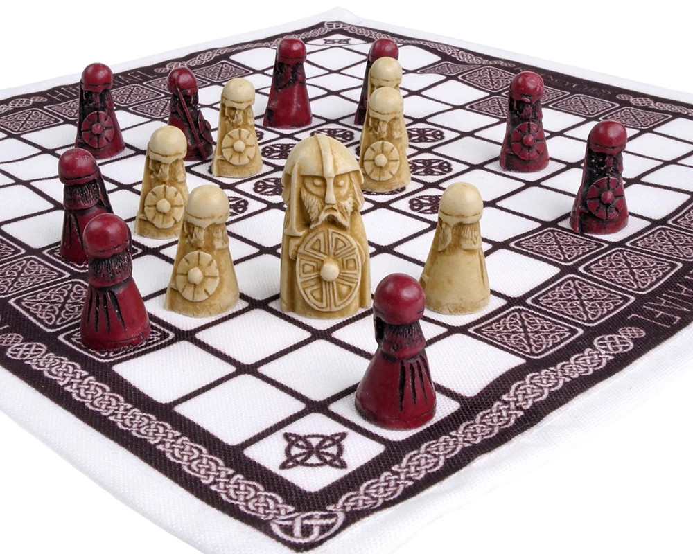 Hnefatafl - The Viking Game - Cardinal Edition 4 Hnefatafl - The Viking Game - Cardinal Edition - Image 4
