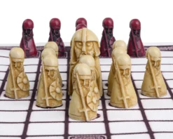 Hnefatafl - The Viking Game - Cardinal Edition 18 Hnefatafl - The Viking Game - Cardinal Edition -Board Games - Chess And Cards Shop RCGF12 04