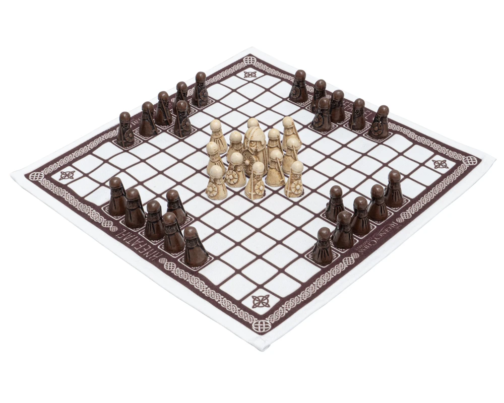 Hnefatafl - The Viking Game 1 Hnefatafl - The Viking Game