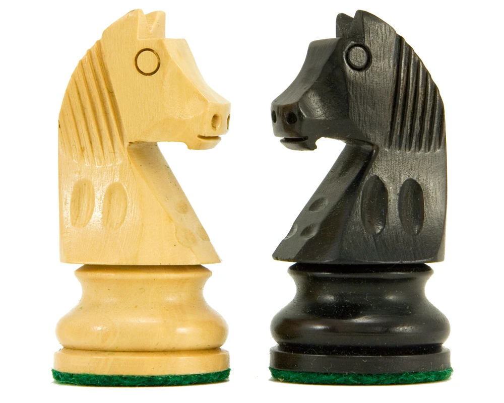 Down Head Knight Ebonised Staunton Chess Pieces 2.5 Inches 7 Down Head Knight Ebonised Staunton Chess Pieces 2.5 Inches - Image 7