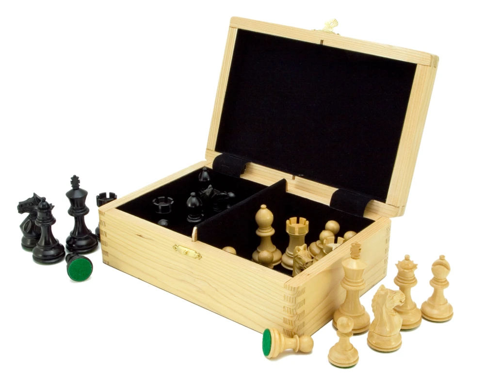 Fierce Knight Ebonised Staunton Chessmen 3 Inches Including Case 2 Fierce Knight Ebonised Staunton Chessmen 3 Inches Including Case - Image 2