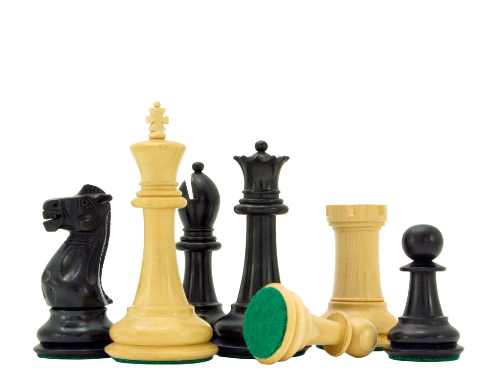Victoria Series Ebonised Boxwood Chessmen 3.75 Inches 2 Victoria Series Ebonised Boxwood Chessmen 3.75 Inches - Image 2
