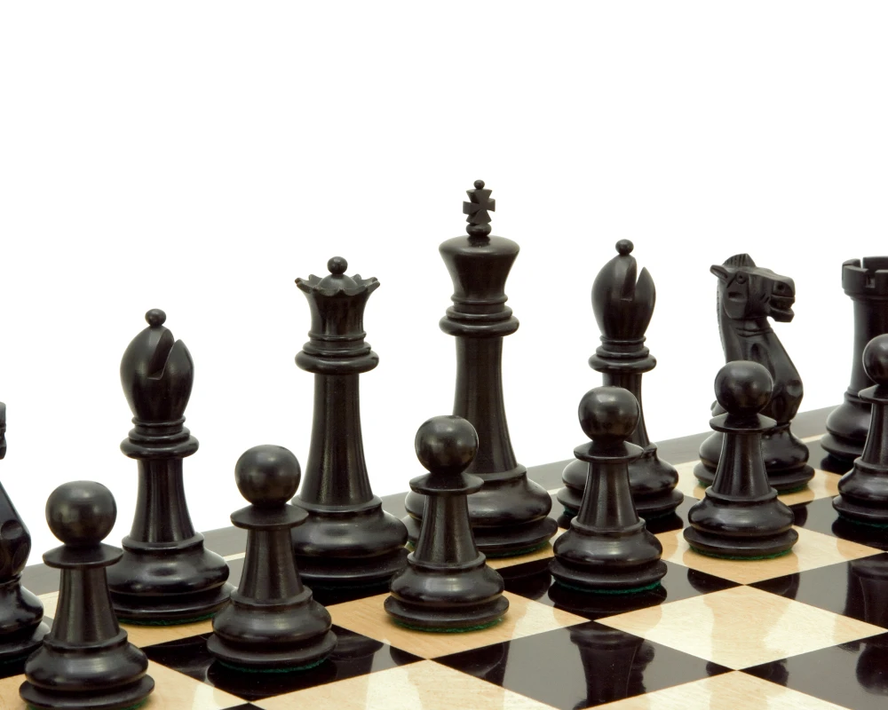 Victoria Series Ebonised Boxwood Chessmen 3.75 Inches 4 Victoria Series Ebonised Boxwood Chessmen 3.75 Inches - Image 4