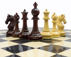 The La Valletta Redwood Chessmen 4.5 Inches -Board Games - Chess And Cards Shop RCP133 04