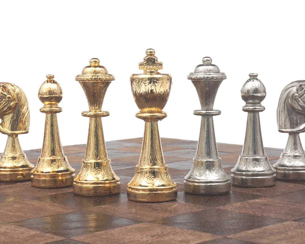 The Messina Gold And Silver Plated Italian Chessmen 7 The Messina Gold And Silver Plated Italian Chessmen - Image 7