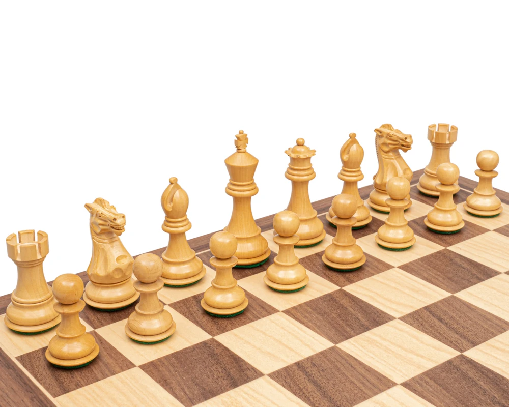 The Stallion Knight Ebonised Chess Pieces 3.5 Inch 4 The Stallion Knight Ebonised Chess Pieces 3.5 Inch - Image 4