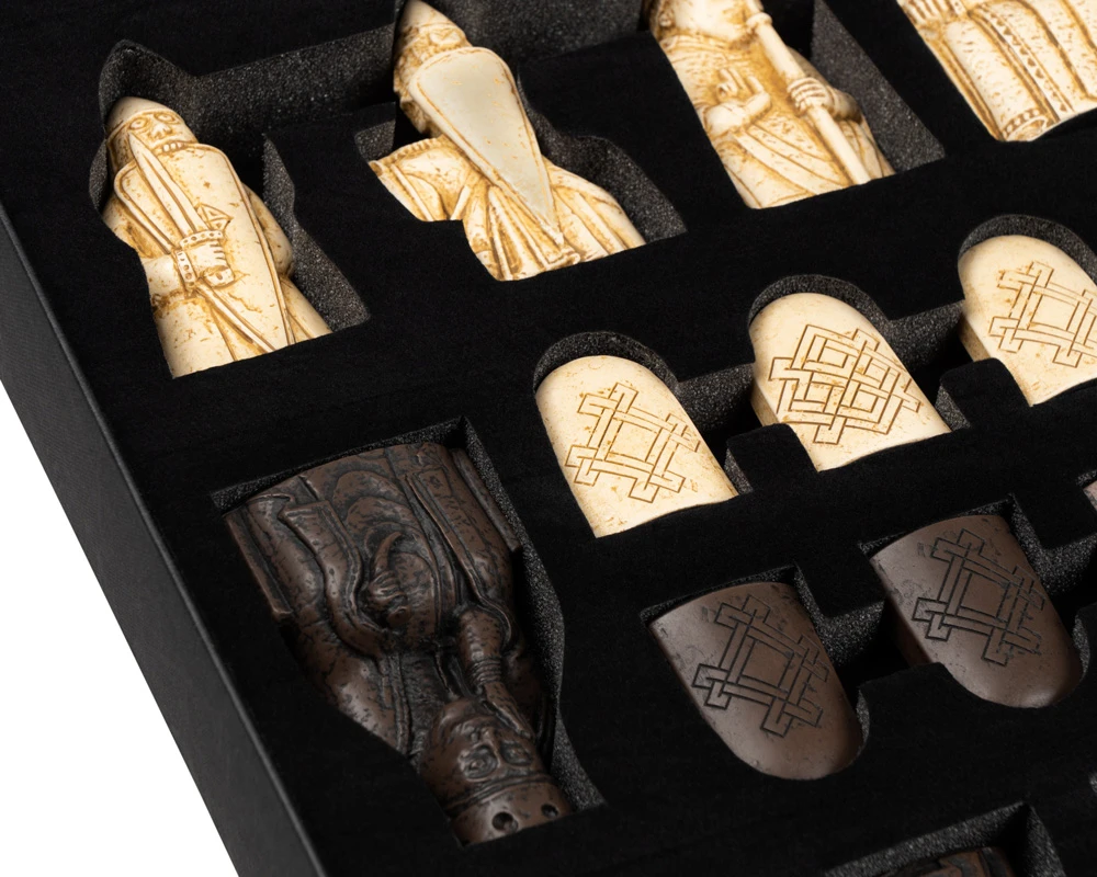 Regency Chess Official Lewis Chessmen Set 11 Regency Chess Official Lewis Chessmen Set - Image 11