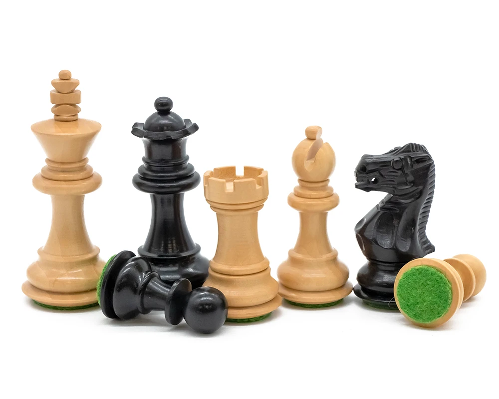 Kingsclere EO Staunton Chess Pieces 2.5 Inches 3 Kingsclere EO Staunton Chess Pieces 2.5 Inches - Image 3