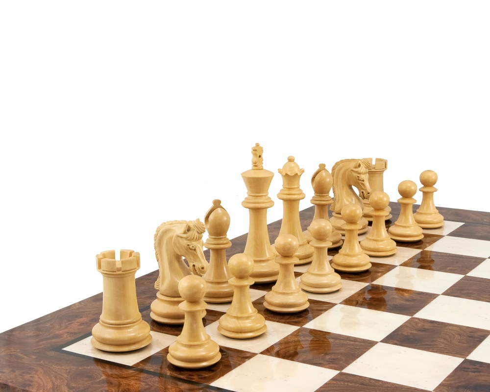 Canterbury Knight Ebony Luxury Chess Set 3 Canterbury Knight Ebony Luxury Chess Set - Image 3