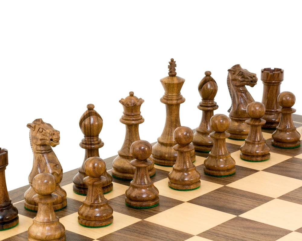 Winchester Sheesham Tournament Chess Set 2 Winchester Sheesham Tournament Chess Set - Image 2