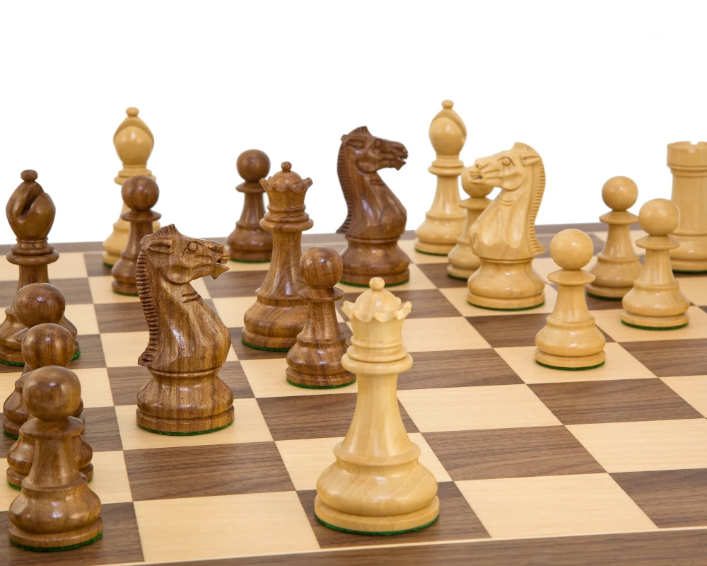 Winchester Sheesham Tournament Chess Set 4 Winchester Sheesham Tournament Chess Set - Image 4