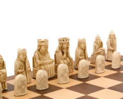 The Isle Of Lewis Walnut And Maple Chess Set -Board Games - Chess And Cards Shop RCPB156 02