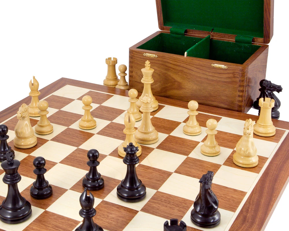 Competition Black Staunton Chess Set With Case 3 Competition Black Staunton Chess Set With Case - Image 3