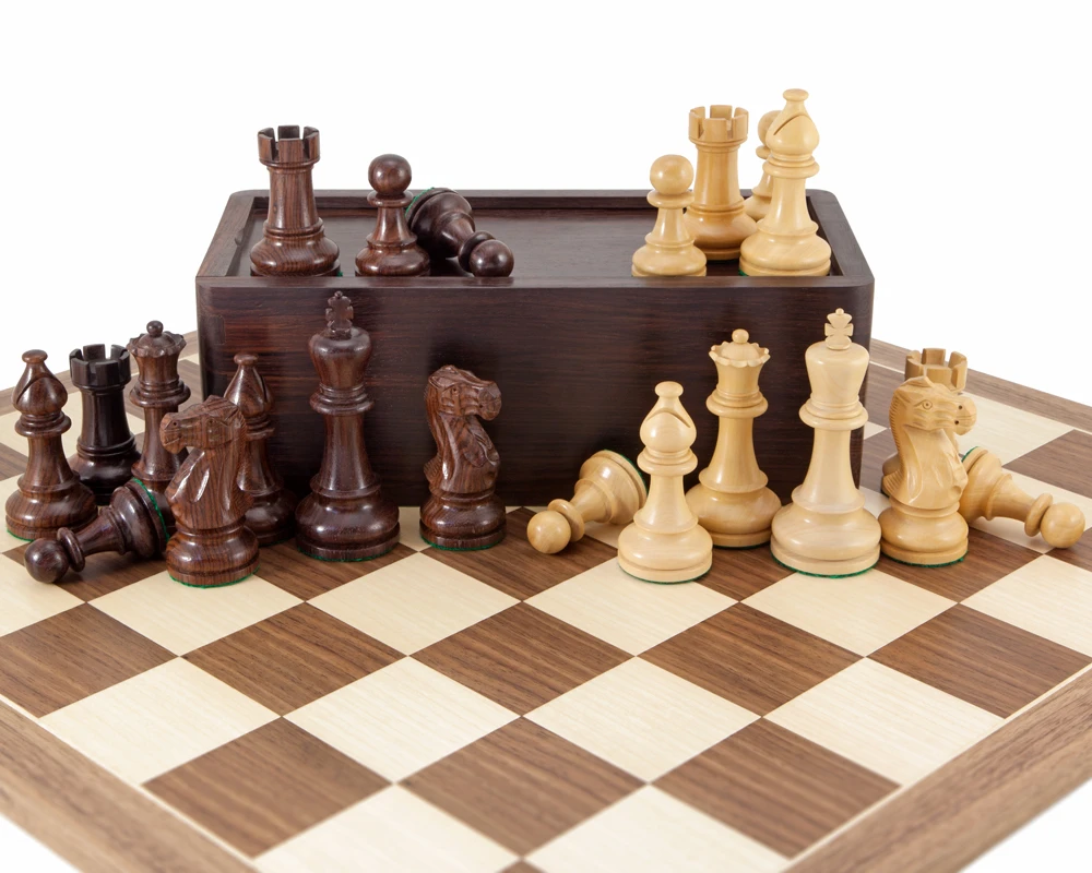 Atlantic Large Rosewood And Walnut Chess Set With Case 6 Atlantic Large Rosewood And Walnut Chess Set With Case - Image 6