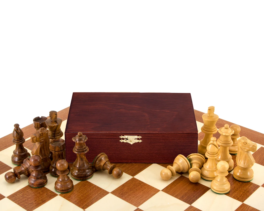 French Knight Sheesham Mahogany Chess Set 4 French Knight Sheesham Mahogany Chess Set - Image 4