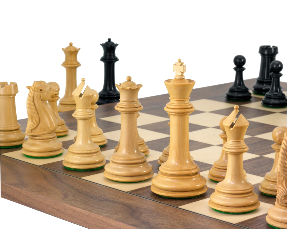 Parthenon Grand Ebony And Walnut Chess Set 3 Parthenon Grand Ebony And Walnut Chess Set - Image 3