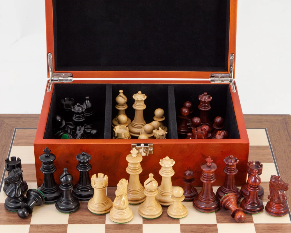 Madrid Tres Corone Ebony, Padauk And Walnut Chess Set 5 Madrid Tres Corone Ebony, Padauk And Walnut Chess Set - Image 5