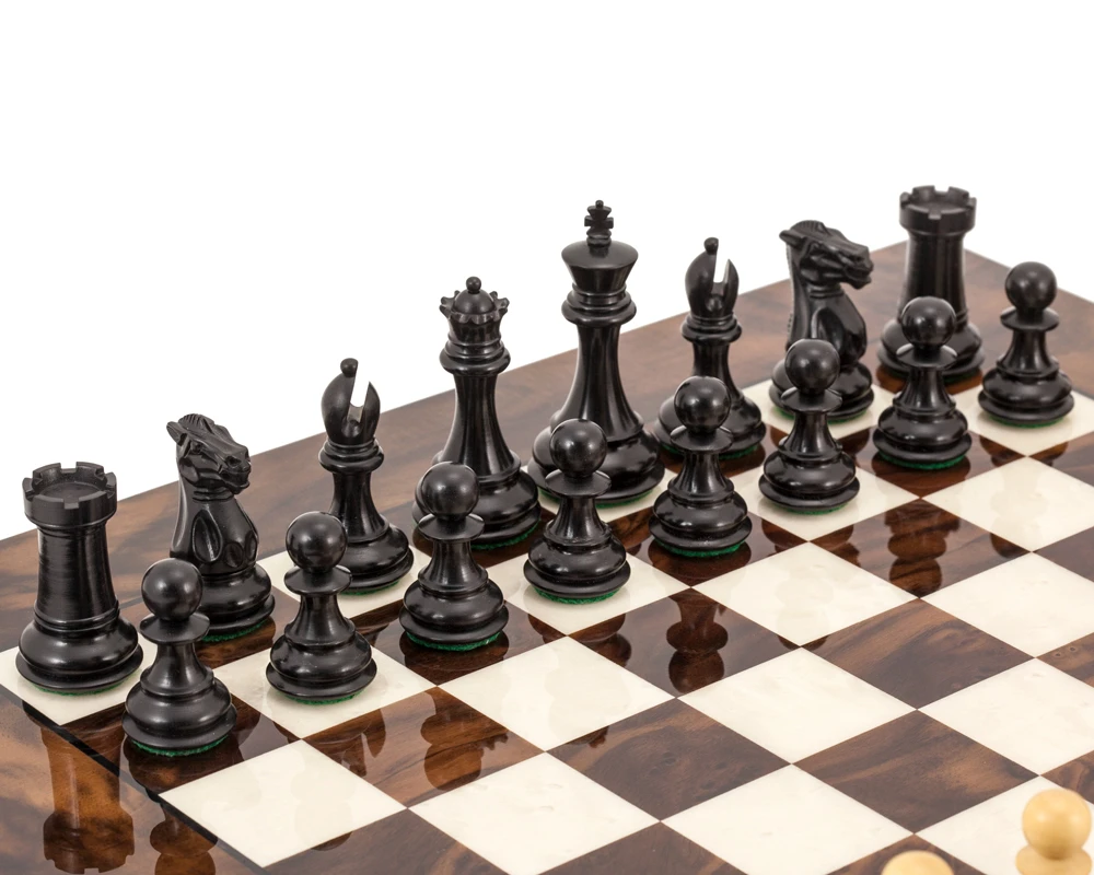 Highclere Ebony And Walnut Luxury Chess Set 2 Highclere Ebony And Walnut Luxury Chess Set - Image 2