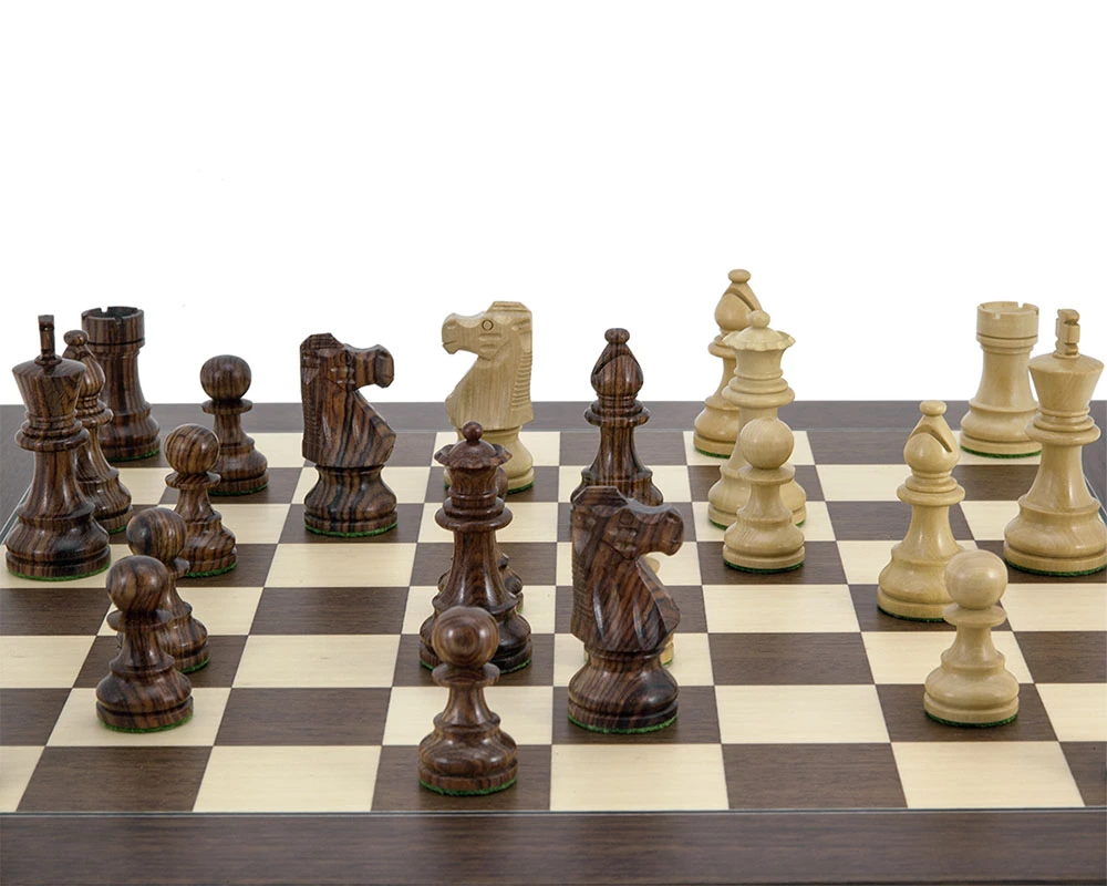 French Knight Montgoy Rosewood Chess Set 3 French Knight Montgoy Rosewood Chess Set - Image 3