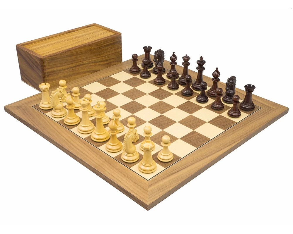 The Sheffield Knight Rosewood & Walnut Chess Set 1 The Sheffield Knight Rosewood & Walnut Chess Set