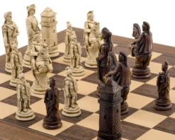 The Berkeley Chess Roman Russet And Walnut Chess Set -Board Games - Chess And Cards Shop RCPB378 4