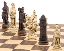 The Berkeley Chess Roman Russet And Walnut Chess Set -Board Games - Chess And Cards Shop RCPB378 5