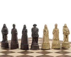 The Berkeley Chess English Russet & Walnut Chess Set -Board Games - Chess And Cards Shop RCPB401 4