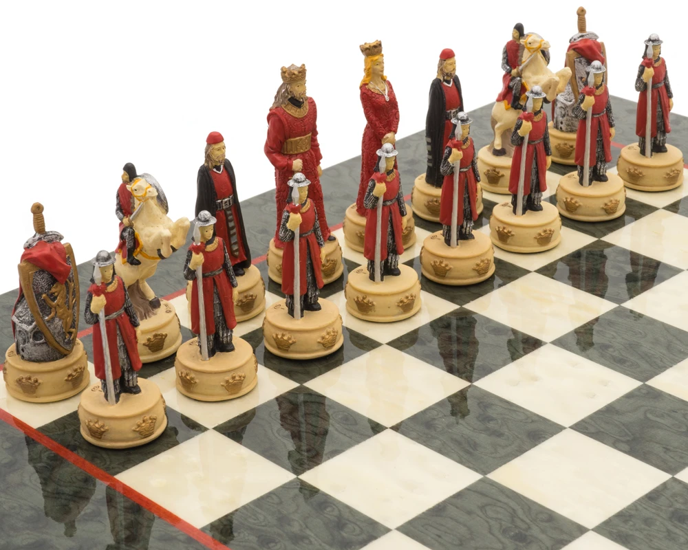 The England Vs Scotland Hand Painted Themed Luxury Olive Chess Set By Italfama 3 The England Vs Scotland Hand Painted Themed Luxury Olive Chess Set By Italfama - Image 3