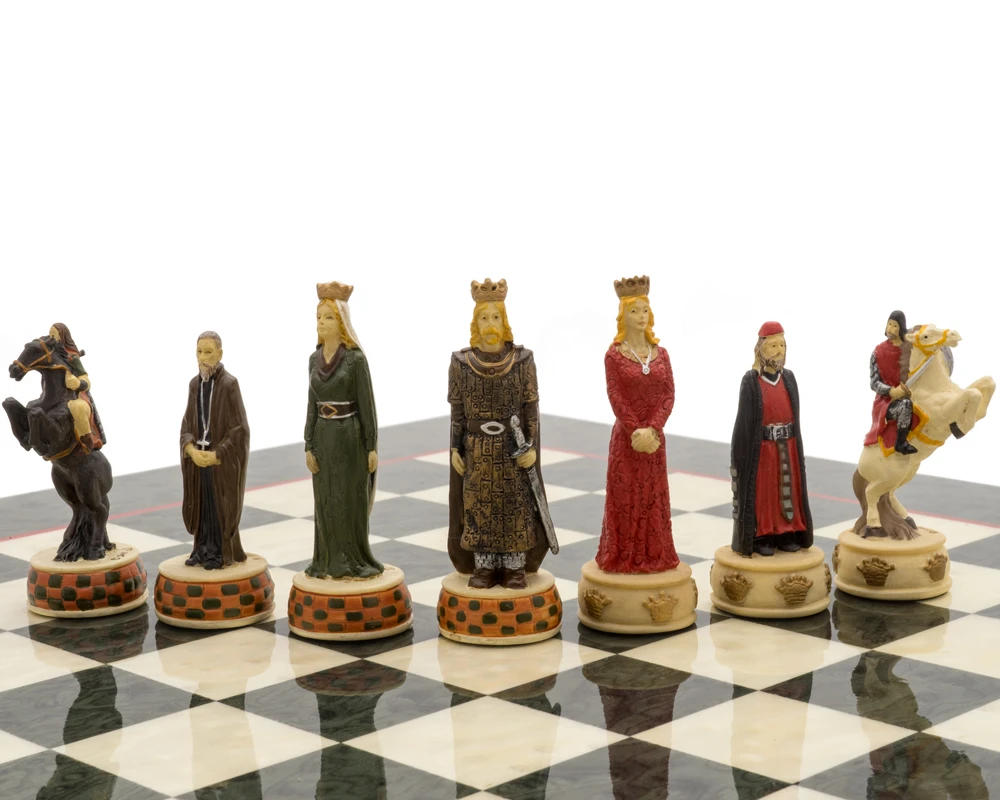 The England Vs Scotland Hand Painted Themed Luxury Olive Chess Set By Italfama 6 The England Vs Scotland Hand Painted Themed Luxury Olive Chess Set By Italfama - Image 6