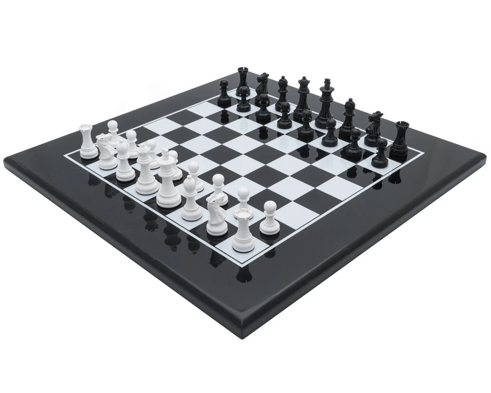The Monochrome Luxury Chess Set By Italfama 1 The Monochrome Luxury Chess Set By Italfama