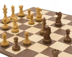 The Executive Staunton Sheesham And Walnut Folding Chess Set -Board Games - Chess And Cards Shop RCPB436 05