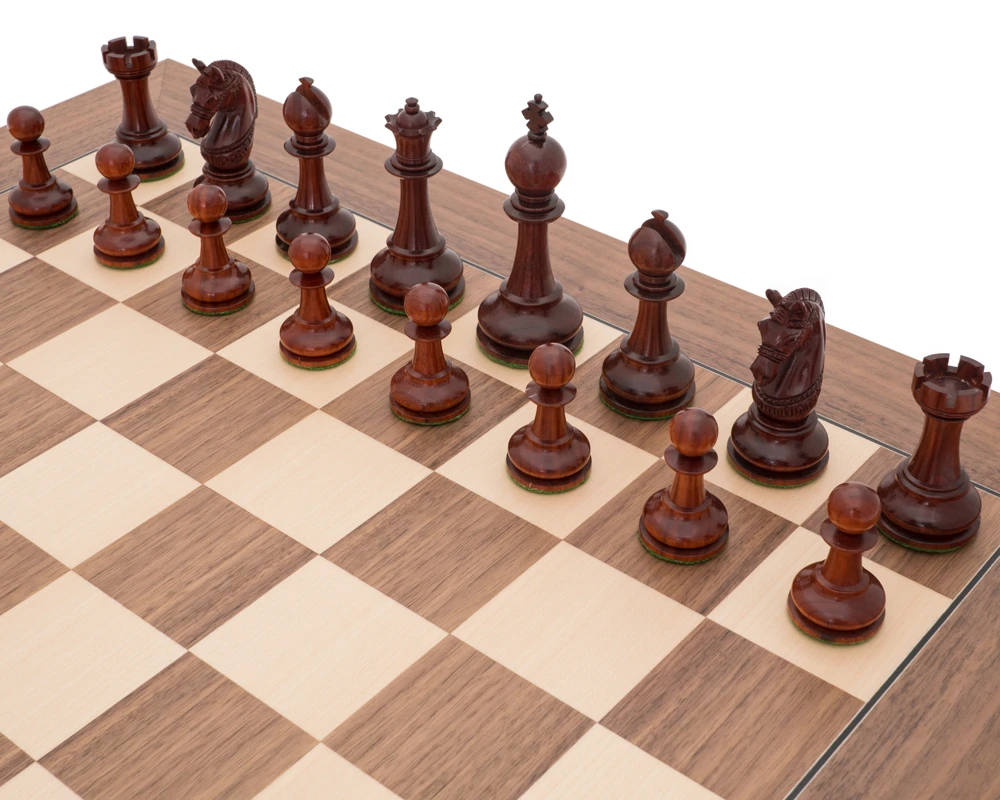La Valletta Walnut And Redwood Luxury Chess Set 2 La Valletta Walnut And Redwood Luxury Chess Set - Image 2