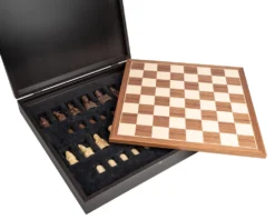 The Isle Of Lewis And Walnut Deluxe Set With Presentation Case -Board Games - Chess And Cards Shop RCPB469 02