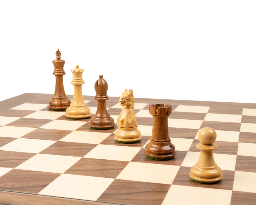 The Oxford Acacia And Walnut Chess Set 5 The Oxford Acacia And Walnut Chess Set - Image 5