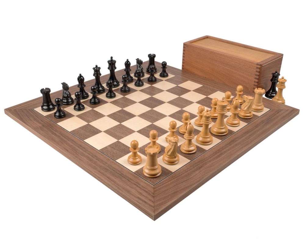 The 1890 Reproduction Staunton Ebony And Walnut Luxury Chess Set 1 The 1890 Reproduction Staunton Ebony And Walnut Luxury Chess Set