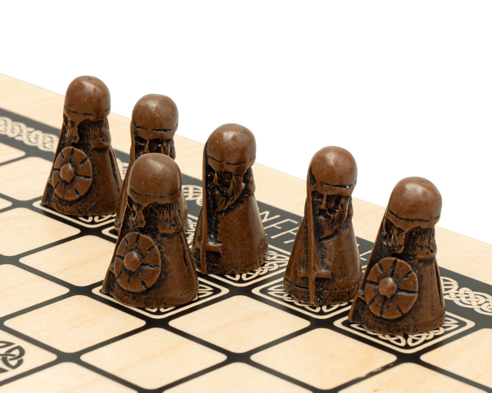 Hnefatafl - The Viking Game Deluxe Edition 3 Hnefatafl - The Viking Game Deluxe Edition - Image 3