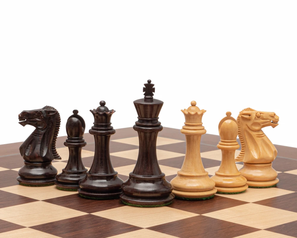The Windsor Rosewood And Montgoy Palisander Deluxe Chess Set 5 The Windsor Rosewood And Montgoy Palisander Deluxe Chess Set - Image 5
