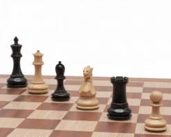 The Windsor Ebony And Mahogany Classic Chess Set 10 The Windsor Ebony And Mahogany Classic Chess Set -Board Games - Chess And Cards Shop RCPB514 03