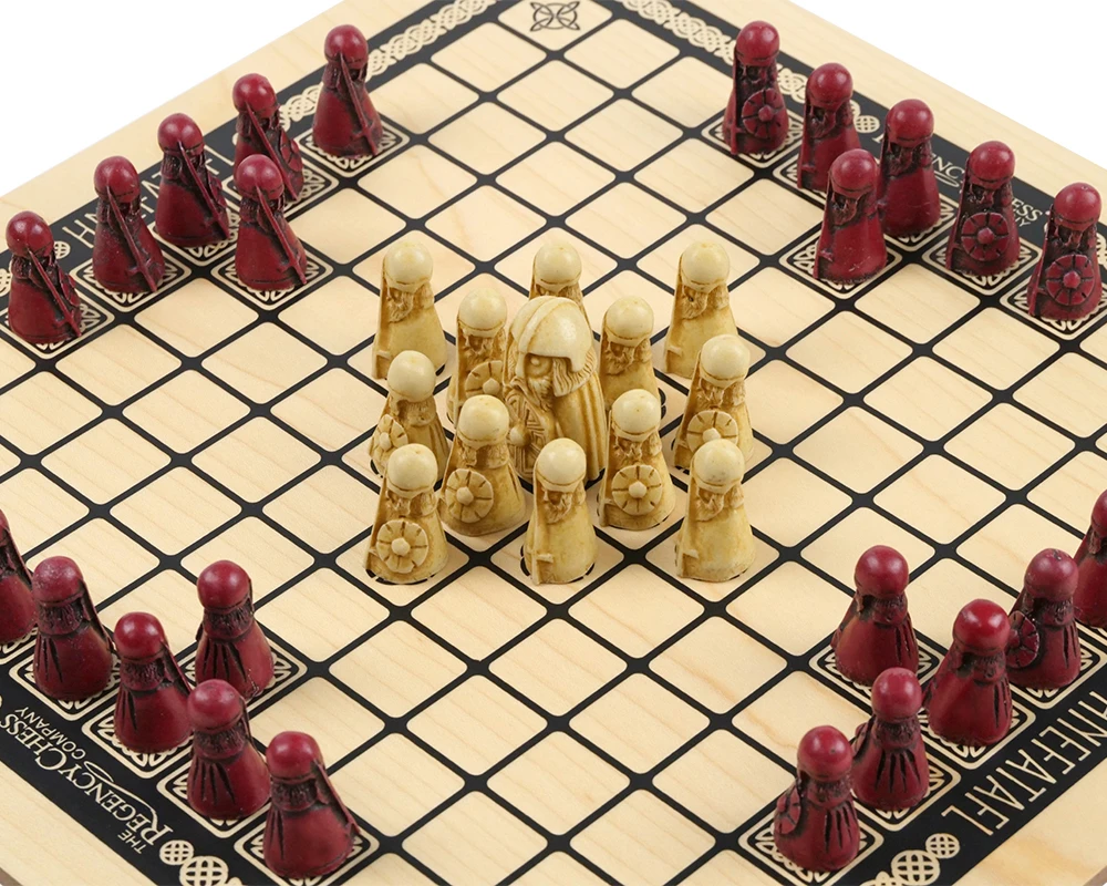 Hnefatafl - The Viking Game Cardinal Deluxe Edition 2 Hnefatafl - The Viking Game Cardinal Deluxe Edition - Image 2
