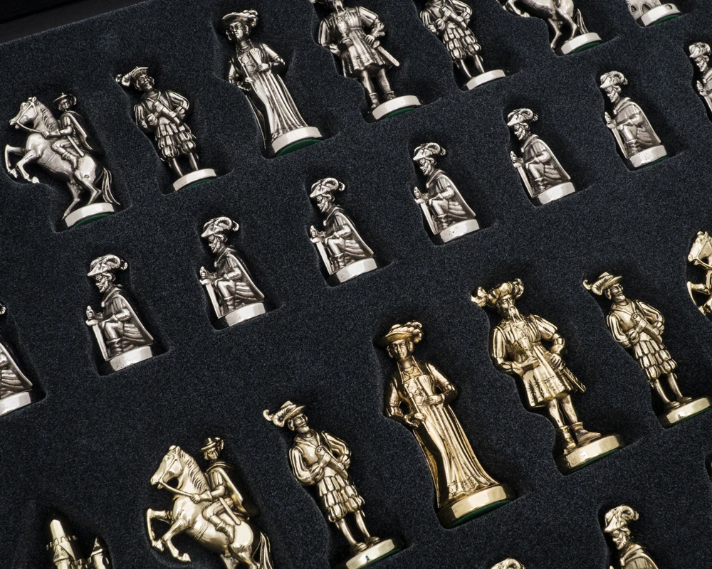 The Manopoulos Medieval Knights Luxury Chess Set With Wooden Case - LARGE 6 The Manopoulos Medieval Knights Luxury Chess Set With Wooden Case - LARGE - Image 6