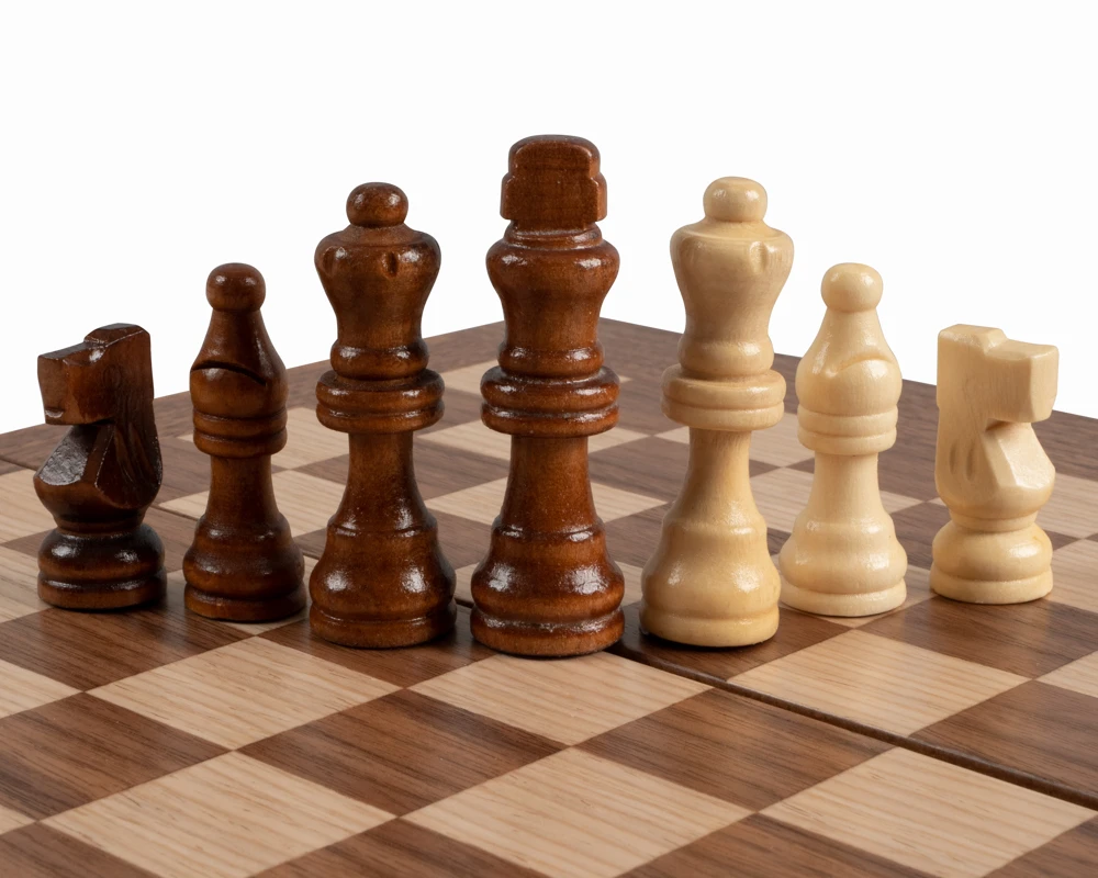 American Walnut Backgammon And Chess Combination Set - Travel Size - With Deluxe Philos Cups 5 American Walnut Backgammon And Chess Combination Set - Travel Size - With Deluxe Philos Cups - Image 5